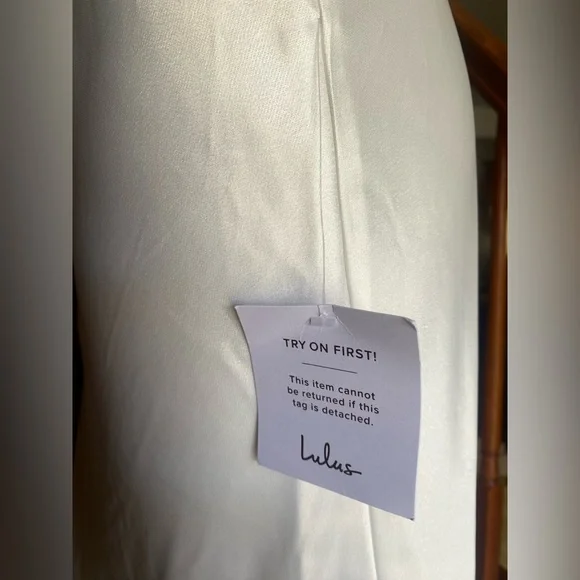 SOLD Lulu’s Satin Wedding Gown - Picture 9 of 10